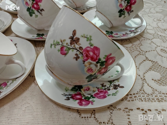 К-т чашки за кафе с позлатен кант, снимка 3 - Сервизи - 52732401