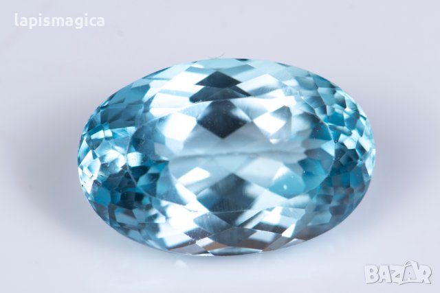 Голям син топаз 14.68ct овална шлифовка