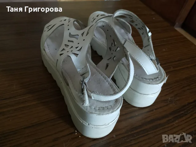 Бели дамски сандали естествена кожа с лазерни изрязвания , снимка 3 - Сандали - 55739056