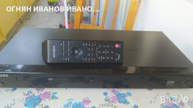 SAMSUNG DVD/CD/MP3/HDMI/USB, снимка 1 - Плейъри, домашно кино, прожектори - 41996847