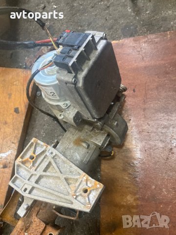 Renault clio 4 2015година Мотор ел хидравлика, снимка 3 - Части - 40916036