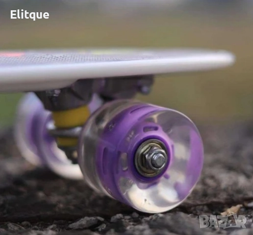 Емблема на градския стил: Скейтборд пениборд със светещи колела - смело каране и неповторими трикове, снимка 13 - Други - 52888649