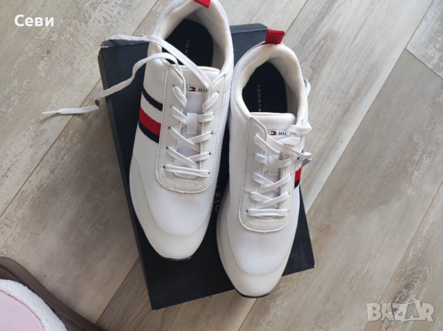  маратонки Томи Хилфигер , снимка 2 - Маратонки - 52429102