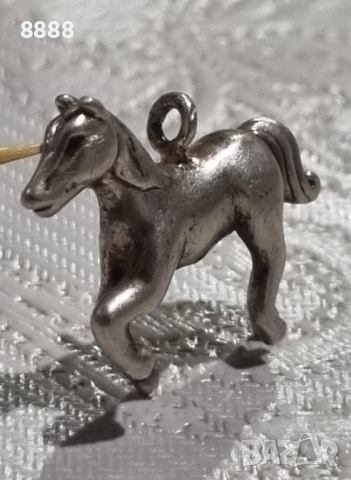 Сребърна висулка кон 925 проба , снимка 5 - Колиета, медальони, синджири - 44560975
