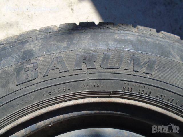 Две летни гуми и четири железни джанти, снимка 4 - Гуми и джанти - 36351383