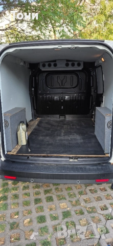 Опел Комбо , снимка 8 - Автомобили и джипове - 51919588