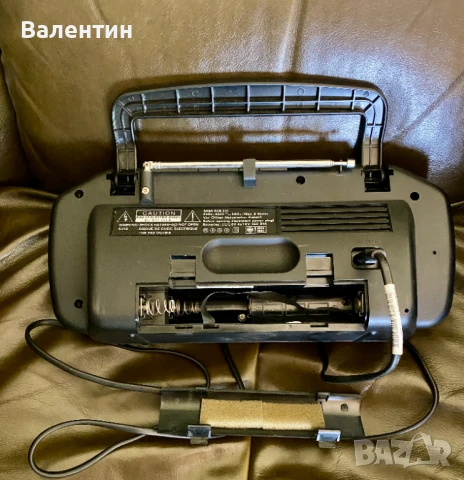 Радио касетофон SABA RCR 310, снимка 4 - Радиокасетофони, транзистори - 51389573