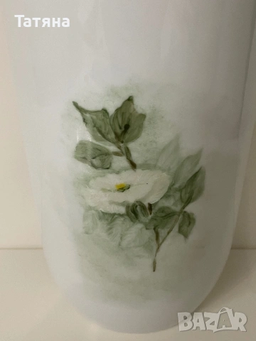Ръчно рисувана порцеланова ваза Kaiser Germany, снимка 7 - Вази - 53174854