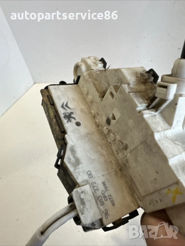 Заден десен механизъм за заключване за Peugeot 407 2.2 HDI (2007) 9681337280, снимка 2 - Части - 53733237