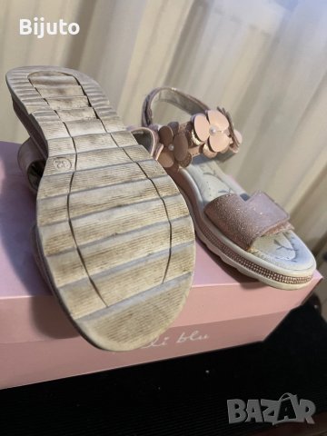 32 номер сандали, снимка 3 - Детски сандали и чехли - 40522928