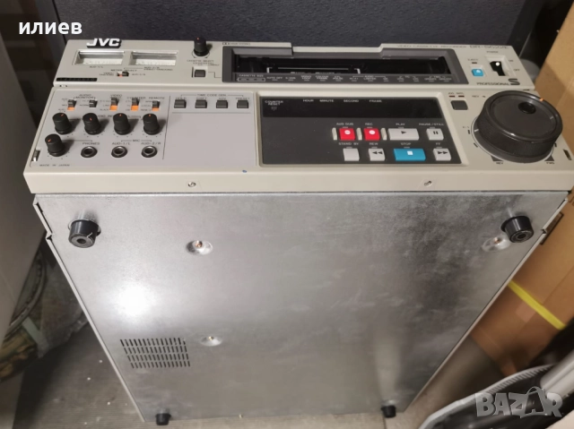 JVC Видео Рекордер BR-S622E - Направете оферта!, снимка 5 - Плейъри, домашно кино, прожектори - 51651474