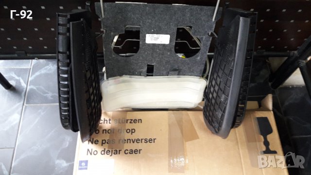 A0009108000**MERCEDS-BENZ**W218**W212**ВЪЗГЛАВНИЦА РЕГУЛИРАНЕ СЕДАЛКА**, снимка 6 - Части - 39871743