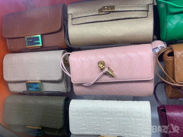 чанти chanel louis vuitton bottega veneta celine coach , снимка 3 - Чанти - 51258227