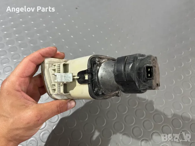 Десен халоген за VW Golf 3, снимка 5 - Части - 47393782