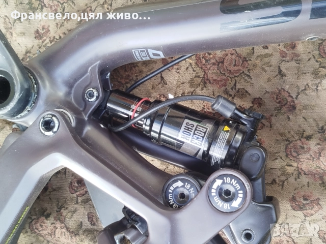 29 цола карбон сет за велосипед колело за ремонт или части, пукнат триъгълник focus 01E, снимка 4 - Части за велосипеди - 52174679