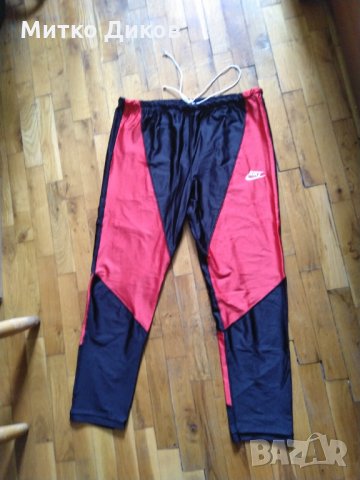 Спортен клин Найк унисекс размер Л, снимка 2 - Спортна екипировка - 34305032