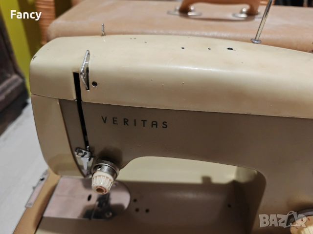 Шевна машина Veritas, снимка 5 - Шевни машини - 53120176
