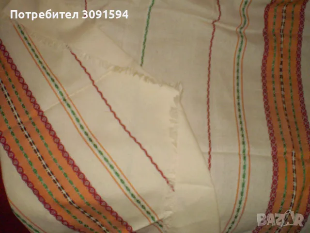 Традиционен българска  покривка в бяло многоцветни мотиви, снимка 7 - Покривки за маси - 48721964