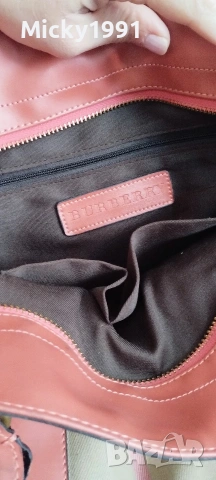 Burberry дамска чанта , снимка 2 - Чанти - 53796228