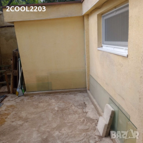 Двустаен апартамент с двор Централна поща, снимка 8 - Апартаменти - 51459440