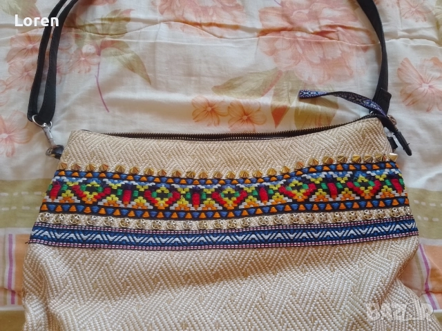 Подарявам чанта с битова шарша, снимка 2 - Чанти - 52182446