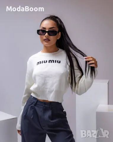 Miu Miu | дамски бял мек удобен пуловер , снимка 3 - Блузи с дълъг ръкав и пуловери - 48066839