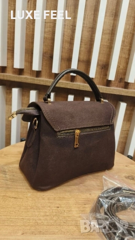 Дамски Чанти ⚜️Guess, снимка 14 - Чанти - 52525399