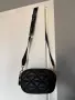 Дамска чантичка guess , снимка 8