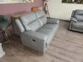 Сив кожен комплект дивани тройка и двойка с ел. релакс механизъм, снимка 2
