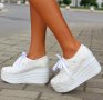 Обувки на платформа - бели - 185-04, снимка 2