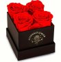 Червени рози в кутия 