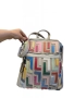 Дамска раница-чанта с цветен принт и регулируеми презрамки, снимка 6
