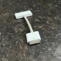 Apple 30 Pin към HDMI , снимка 2 - Apple iPhone - 44725778