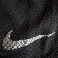 Къс  панталон Nike dri fit, снимка 1 - Къси панталони - 36602335