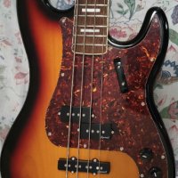 Harley Benton Bass - JP4 Deluxe Series , снимка 2 - Китари - 41616999