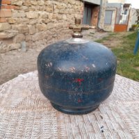 Стара туристическа газова бутилка, снимка 1 - Антикварни и старинни предмети - 42317092