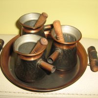 комплект джезвета за турско кафе, снимка 1 - Антикварни и старинни предмети - 41957278