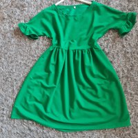 Зелена рокля , снимка 2 - Рокли - 41548725