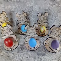 Поставка за яйце с име - подарък за Великден , снимка 4 - Сувенири от дърво - 40227225