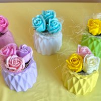 Кашпи с ароматни сапунени рози, снимка 5 - Подаръци за жени - 44222905