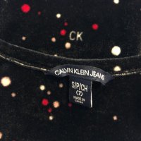 Calvin Klein кадифена рокля за 7 г. момиче Оригинална!, снимка 3 - Детски рокли и поли - 39750442