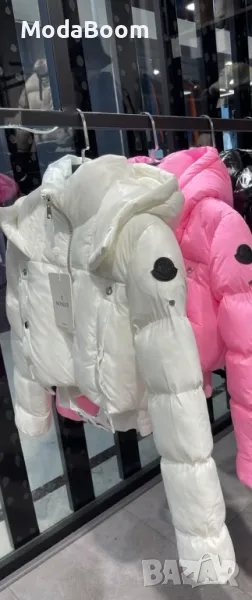 Moncler бяло дамско яке , снимка 1