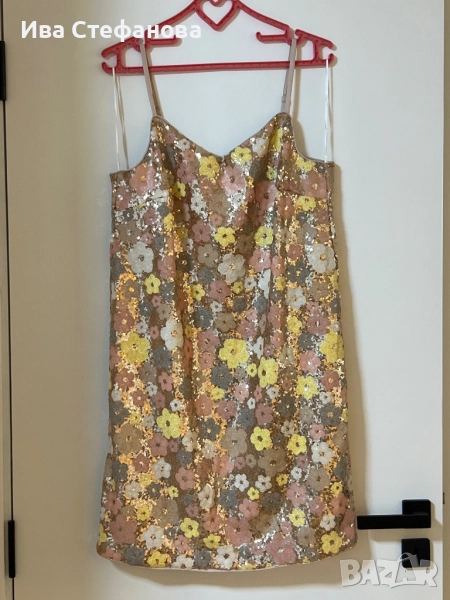  Нова къса разкошна парти коктейлна официална рокля многоцветни пайети , снимка 1