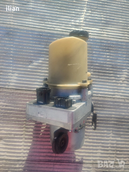 хидравлична помпа renault kango, снимка 1