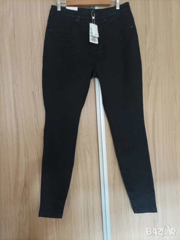 Нови черни дънки, снимка 1