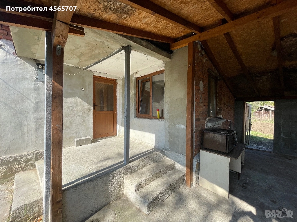 Къща в с.Искра,община Карнобат, снимка 1