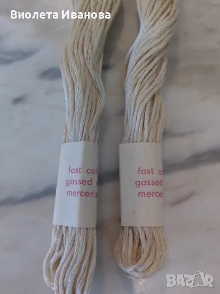 Мулине, светло бежово, 2 броя , снимка 1