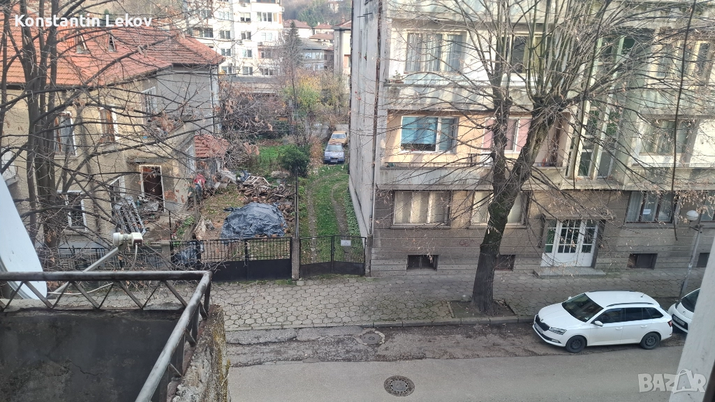 Апартамент в Троян - център ул. Любен Каравелов, снимка 1