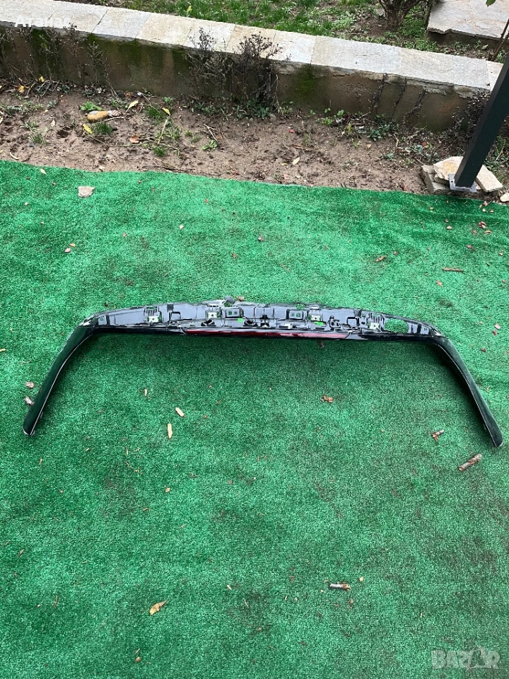 Оригинален заден спойлер за БМВ F40, снимка 1