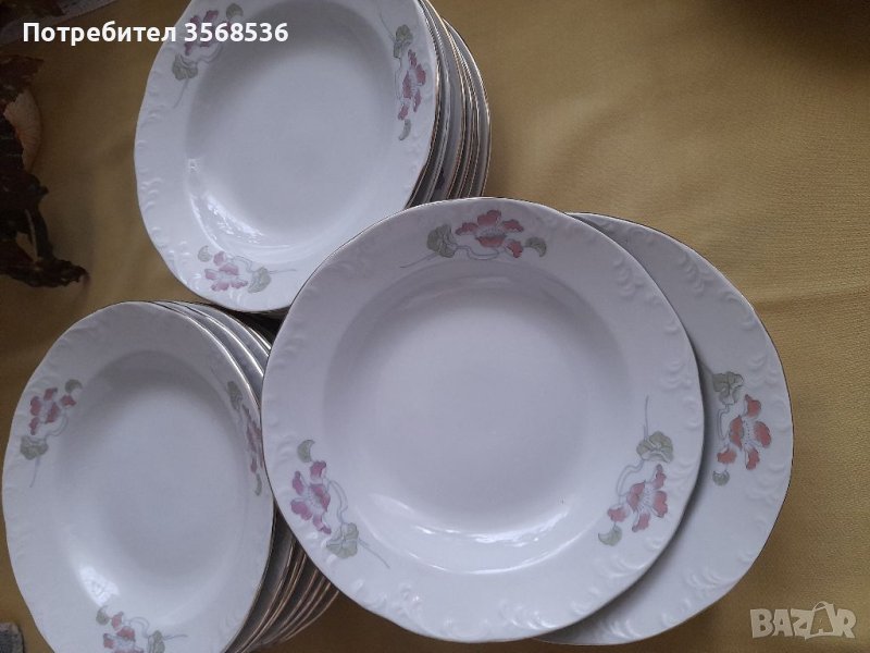 Порцеланови чинии, снимка 1